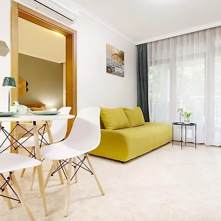 Sm Lovely On The First Line In Apartamento Sozopol