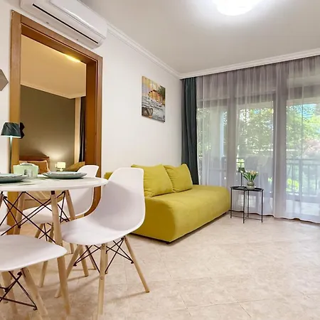 Apartment Sm Lovely On The First Line In Sosopol